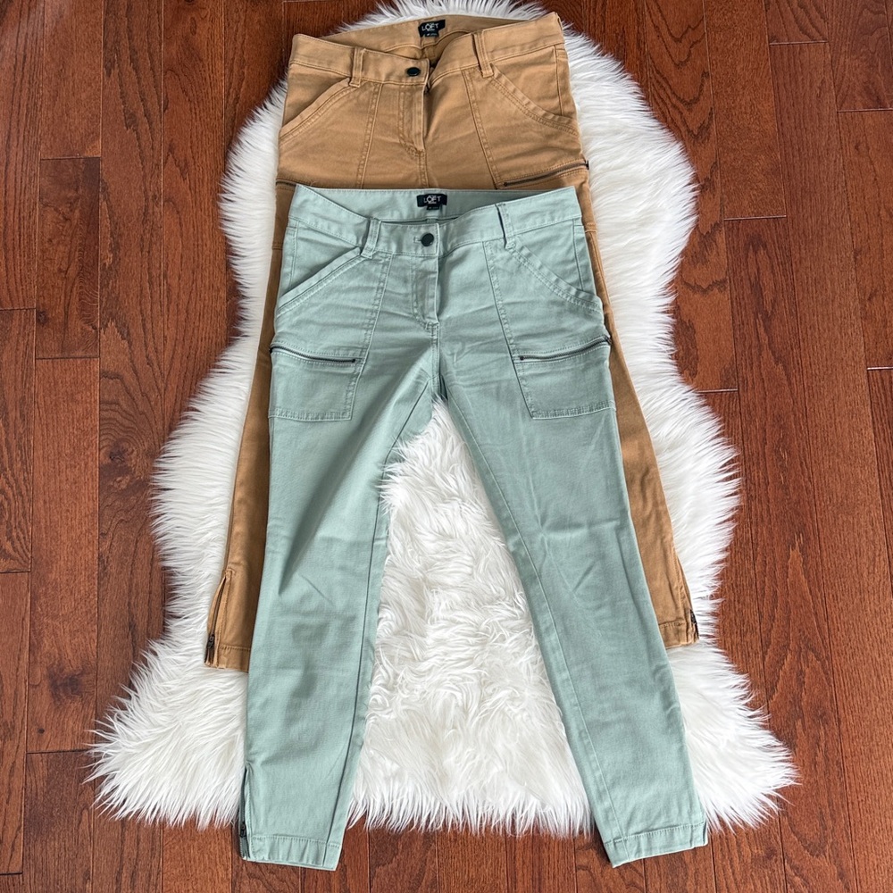 LOFT bundle of 2 Cargo Pants